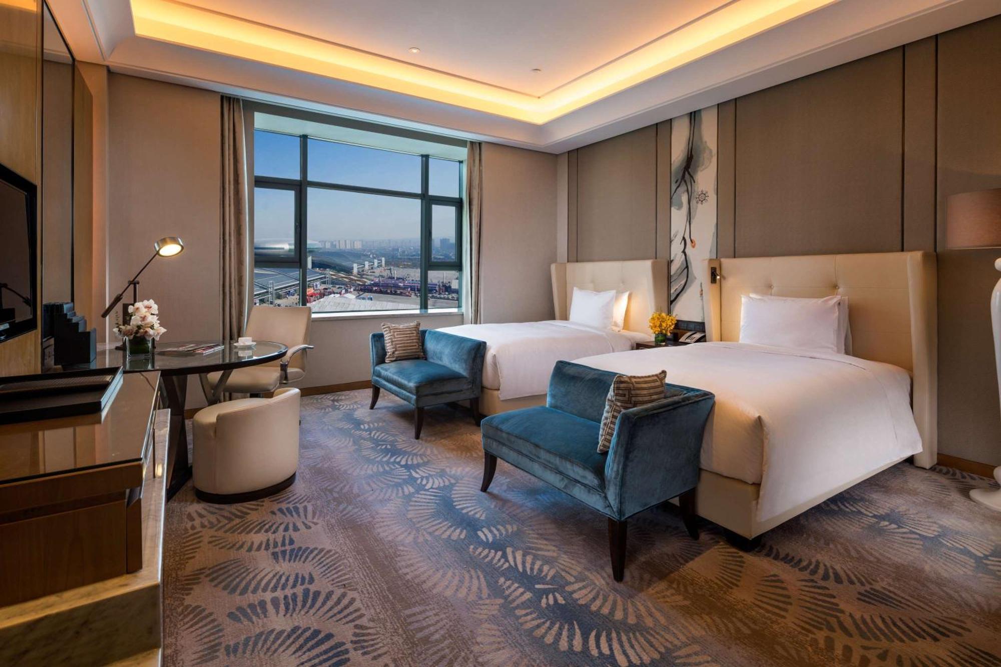 Hilton אורומקי מראה חיצוני תמונה