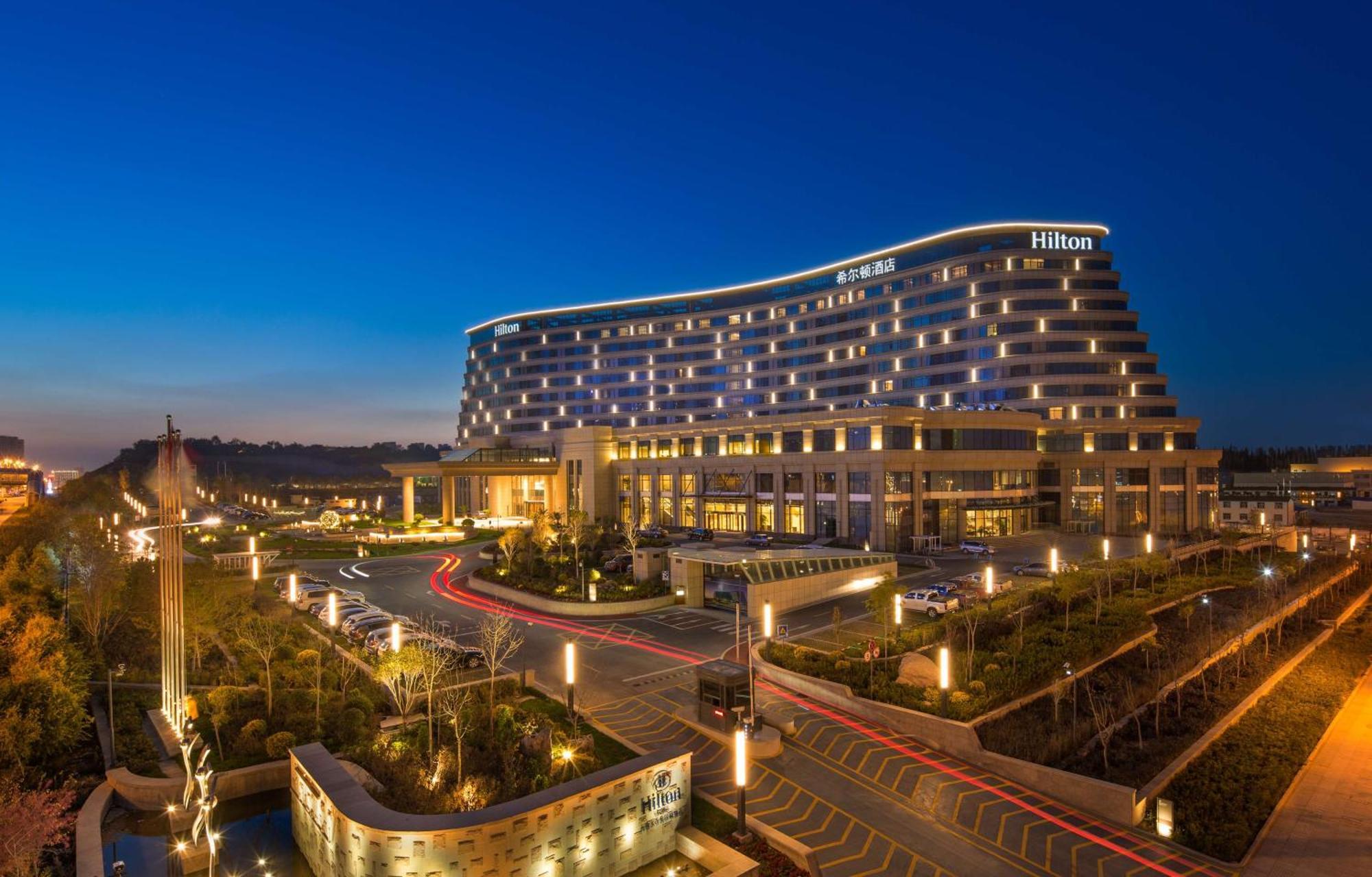 Hilton אורומקי מראה חיצוני תמונה
